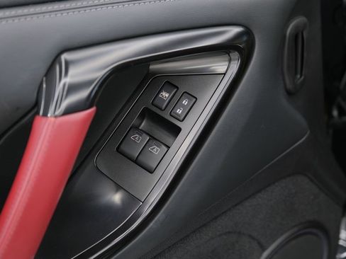Used 2015 Nissan GT-R Black Edition image 52
