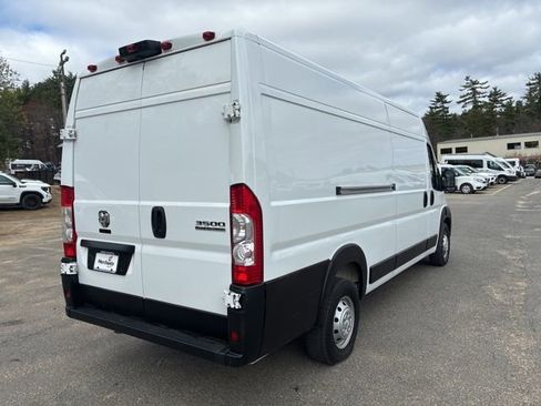 Used 2023 RAM ProMaster 3500 w/ Driver Convenience Group FWD image 3