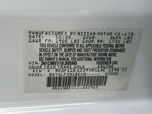 New 2025 Nissan Versa SV w/ Trunk Package image 33