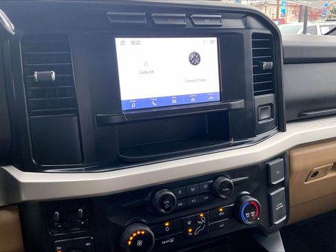 Used 2023 Ford F250 XLT w/ F-250 >10K GVWR Package image 8