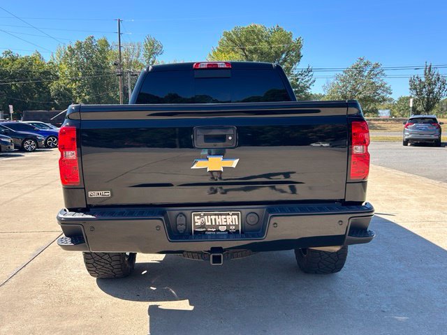 Used 2018 Chevrolet Silverado 1500 LT w/ All Star Edition AWD/4WD image 4
