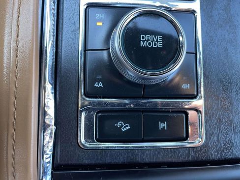 Used 2022 Ford Expedition Max Platinum image 44