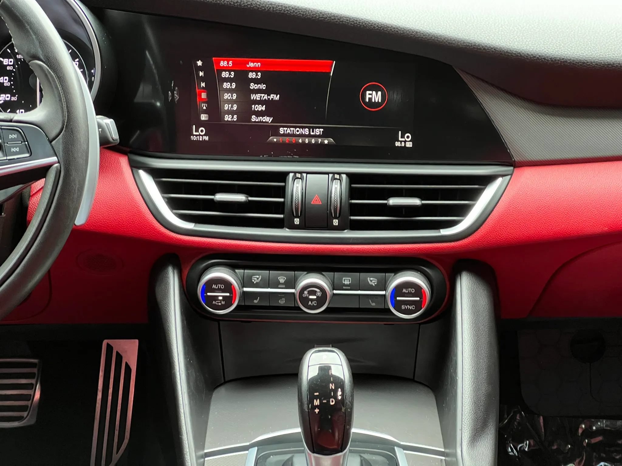 Used 2019 Alfa Romeo Giulia Ti Sport w/ Quick Order Package 22S Sport AWD/4WD image 24
