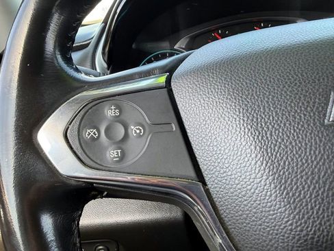 Used 2019 Chevrolet Traverse LT image 27