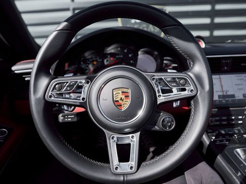 Used 2019 Porsche 911 Carrera GTS image 41