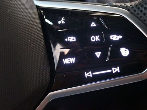 Used 2024 Volkswagen GTI Autobahn image 42