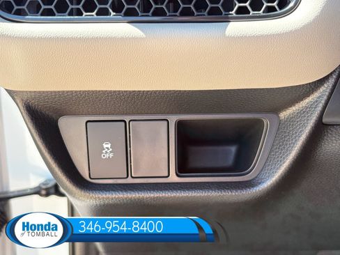 New 2027 Honda HR-V LX image 9
