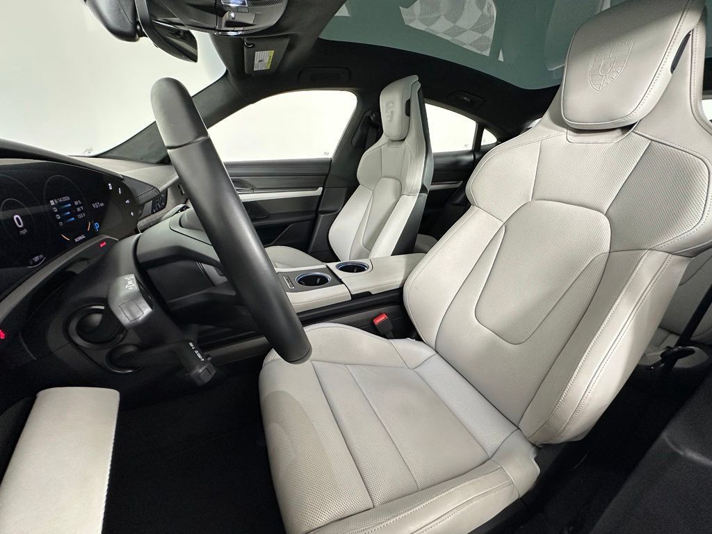 Certified 2024 Porsche Taycan Turbo S w/ Premium Package AWD/4WD image 5