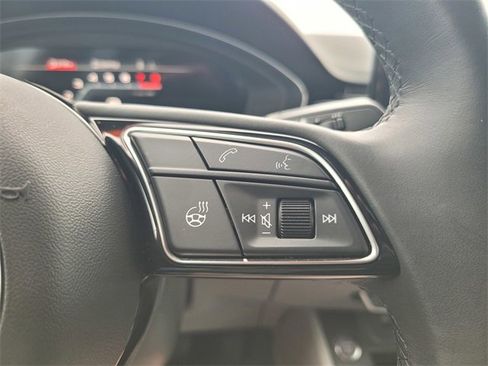 Used 2022 Audi A4 2.0T Premium Plus image 27
