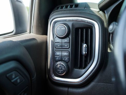 Used 2021 Chevrolet Silverado 1500 High Country AWD/4WD image 33
