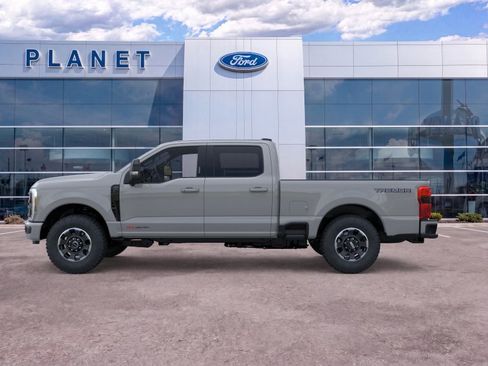 New 2026 Ford F250 Lariat w/ Tremor Off-Road Package AWD/4WD image 3