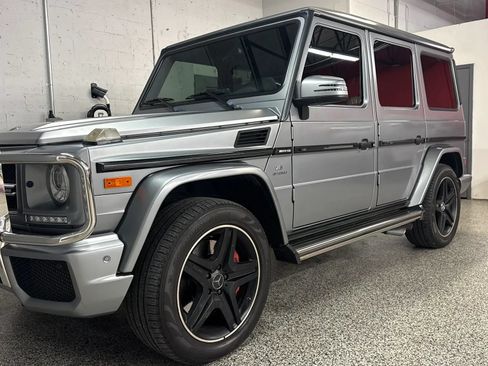 Used 2017 Mercedes-Benz G 63 AMG 4MATIC image 2