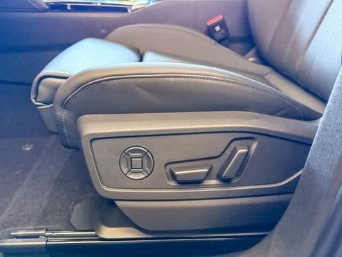 New 2025 Audi Q5 Premium Plus AWD/4WD image 21
