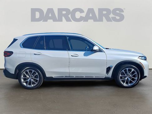 Used 2024 BMW X5 sDrive40i w/ Premium Package image 7