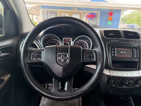 Used 2015 Dodge Journey SE w/ Quick Order Package 22F SE FWD image 9