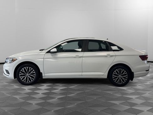 Used 2019 Volkswagen Jetta SE FWD image 5