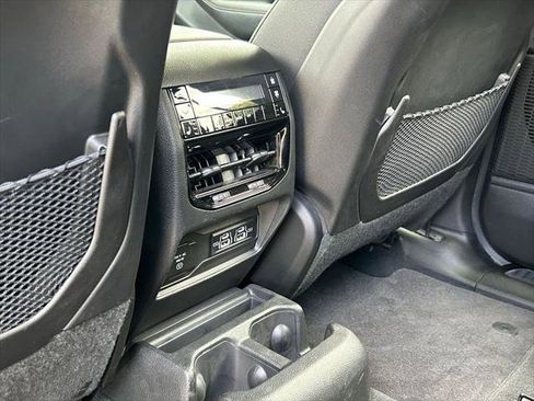 Certified 2024 Jeep Grand Cherokee L Limited image 54