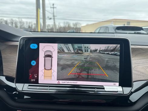 New 2026 Volkswagen Atlas SE image 22