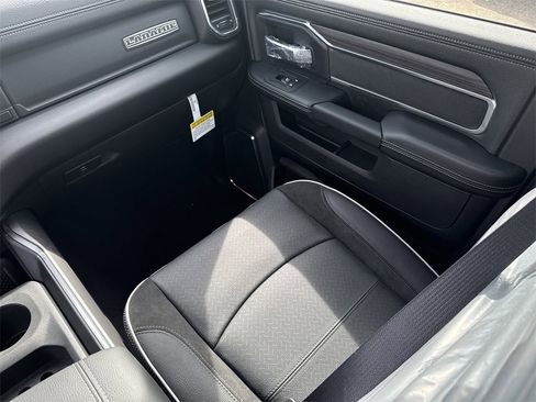New 2026 RAM 2500 Laramie w/ Night Edition image 25