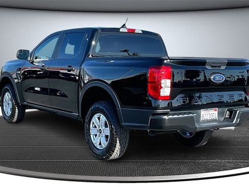 Used 2025 Ford Ranger XL image 4