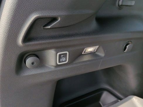 New 2025 Jeep Grand Cherokee L Limited image 51