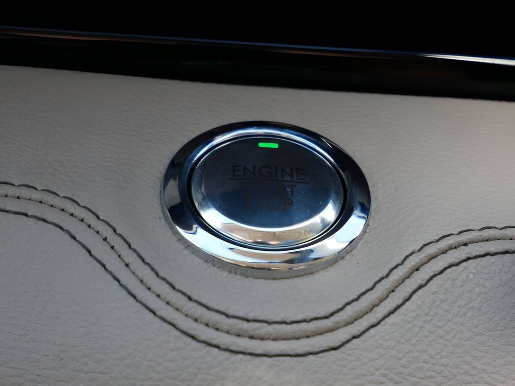 Used 2024 Lincoln Navigator Reserve AWD/4WD image 25