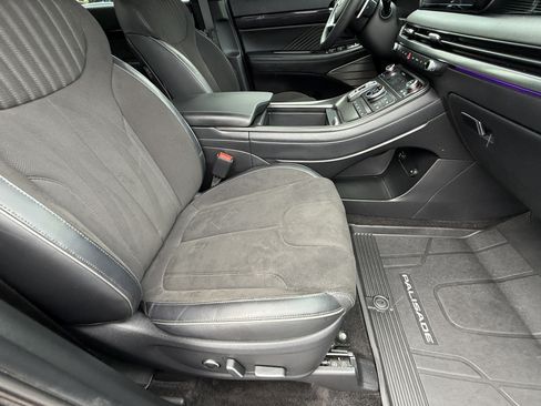 Used 2025 Hyundai Palisade Calligraphy AWD/4WD image 14