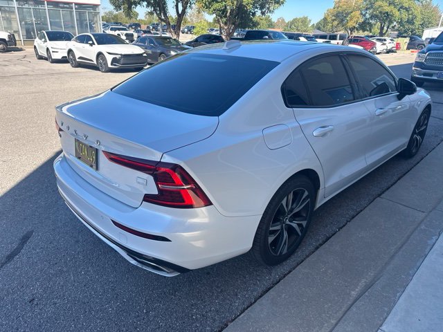 Used 2021 Volvo S60 T8 R-Design w/ Climate Package AWD/4WD image 4