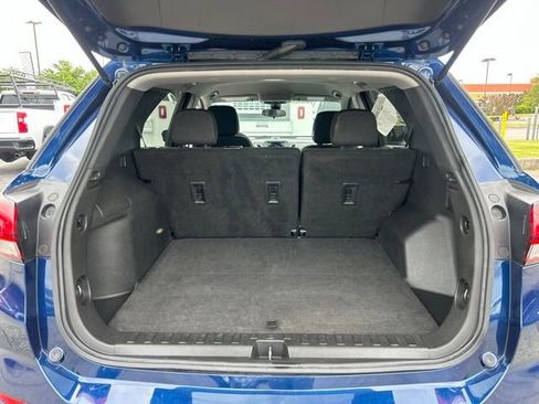 Used 2022 Chevrolet Equinox LT FWD image 29