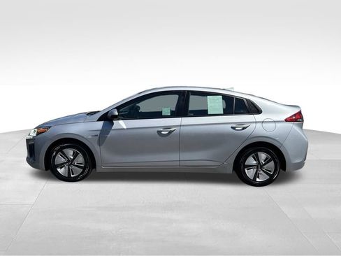 Used 2020 Hyundai Ioniq Blue FWD image 2