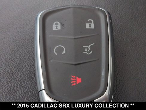 Used 2015 Cadillac SRX Luxury image 29