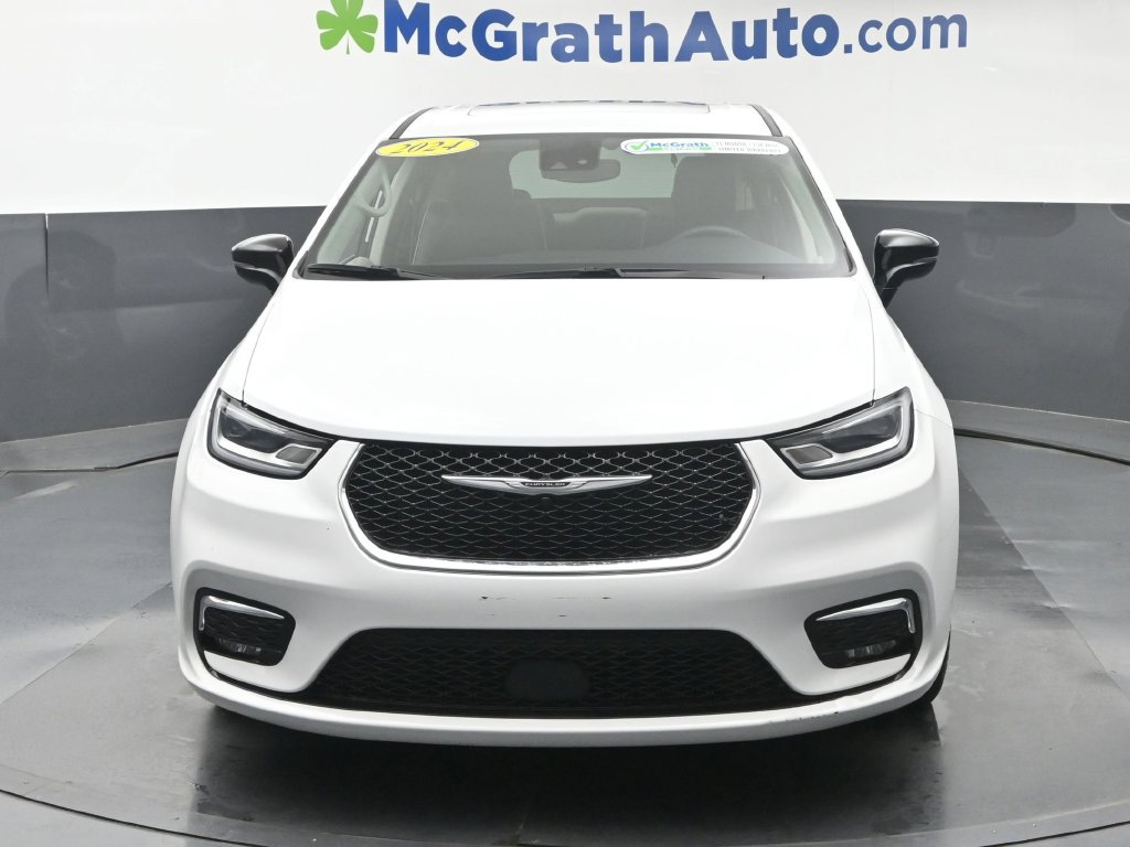 Used 2024 Chrysler Pacifica Limited FWD image 6