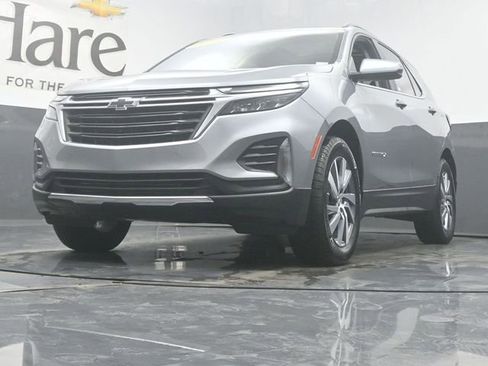 Used 2024 Chevrolet Equinox LT AWD/4WD image 4