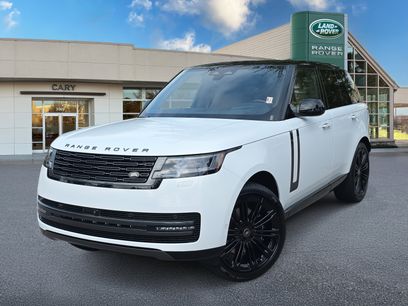 New 2025 Land Rover Range Rover SE
