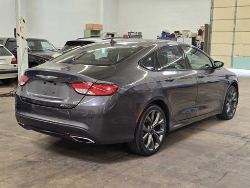 Used 2015 Chrysler 200 S AWD/4WD image 28