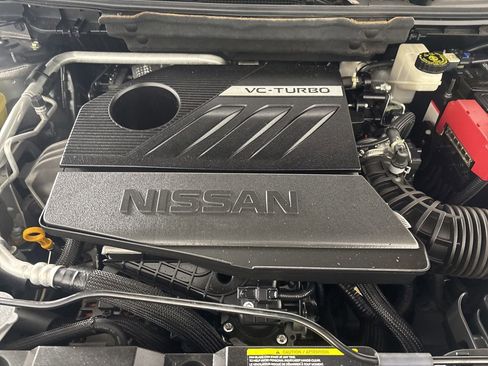 Used 2021 Nissan Rogue SV image 29