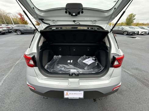 New 2026 Hyundai Venue SEL image 24
