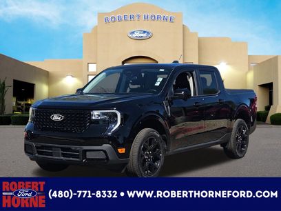 New 2025 Ford Maverick Lariat w/ Black Appearance Package