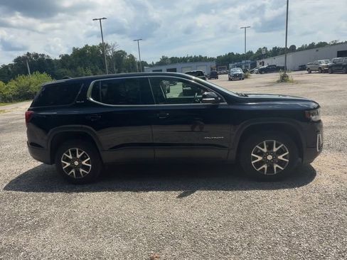 Used 2023 GMC Acadia SLE FWD image 9