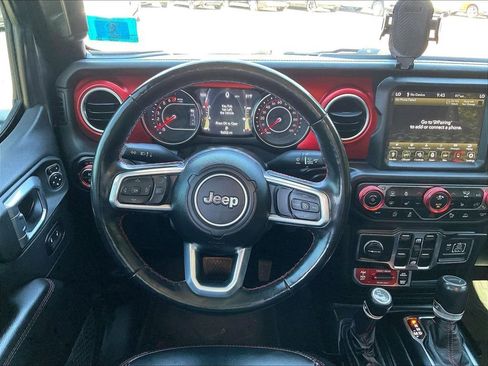 Used 2021 Jeep Gladiator Rubicon AWD/4WD image 17