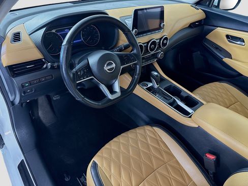 Used 2024 Nissan Sentra SV w/ SV Premium Package image 23