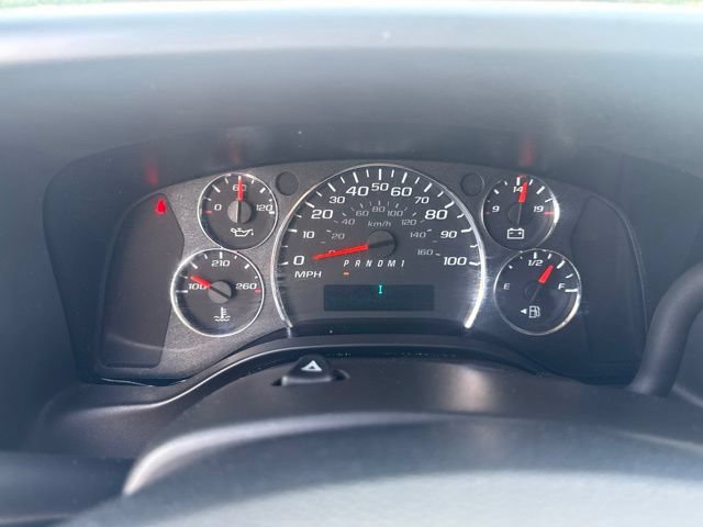 Used 2025 GMC Savana 2500 w/ Driver Convenience Package RWD image 20