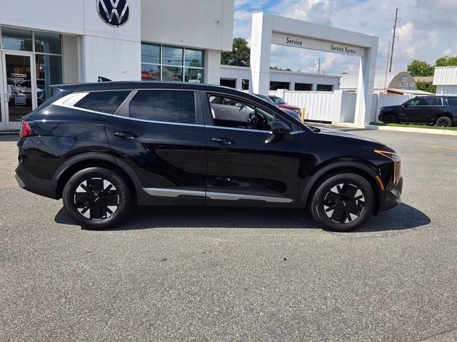 Used 2026 Kia Sportage LX FWD image 15