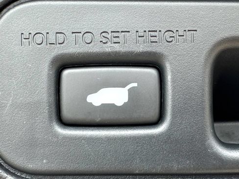 Used 2023 Acura MDX SH-AWD image 19