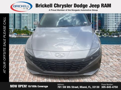 Used 2023 Hyundai Elantra Limited FWD image 12