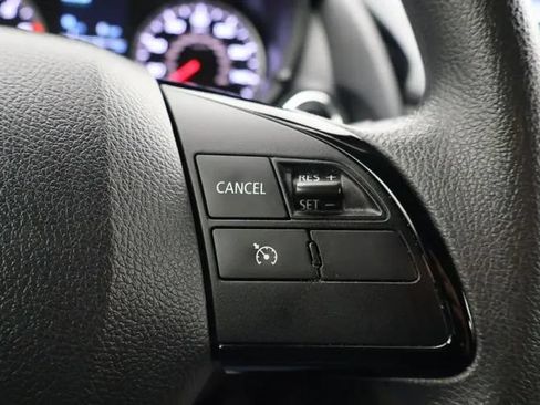 Used 2024 Mitsubishi Eclipse Cross LE AWD/4WD image 23