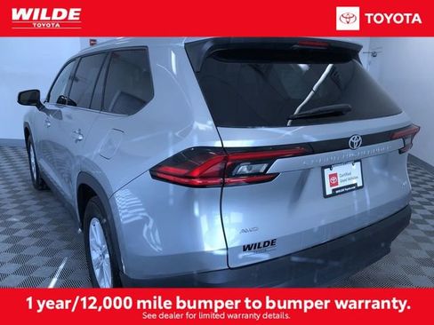 Certified 2025 Toyota Grand Highlander AWD image 4