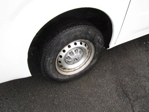 Used 2019 Nissan NV 1500 S image 26