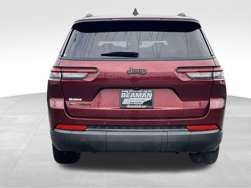 Used 2022 Jeep Grand Cherokee L Laredo image 6