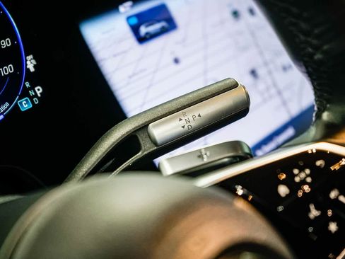 Used 2023 Mercedes-Benz EQS 580 4MATIC SUV image 22